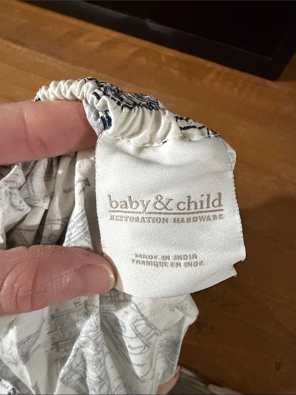 Restoration Hardware Cotton Train-Print Crib Sheet in Navy and White